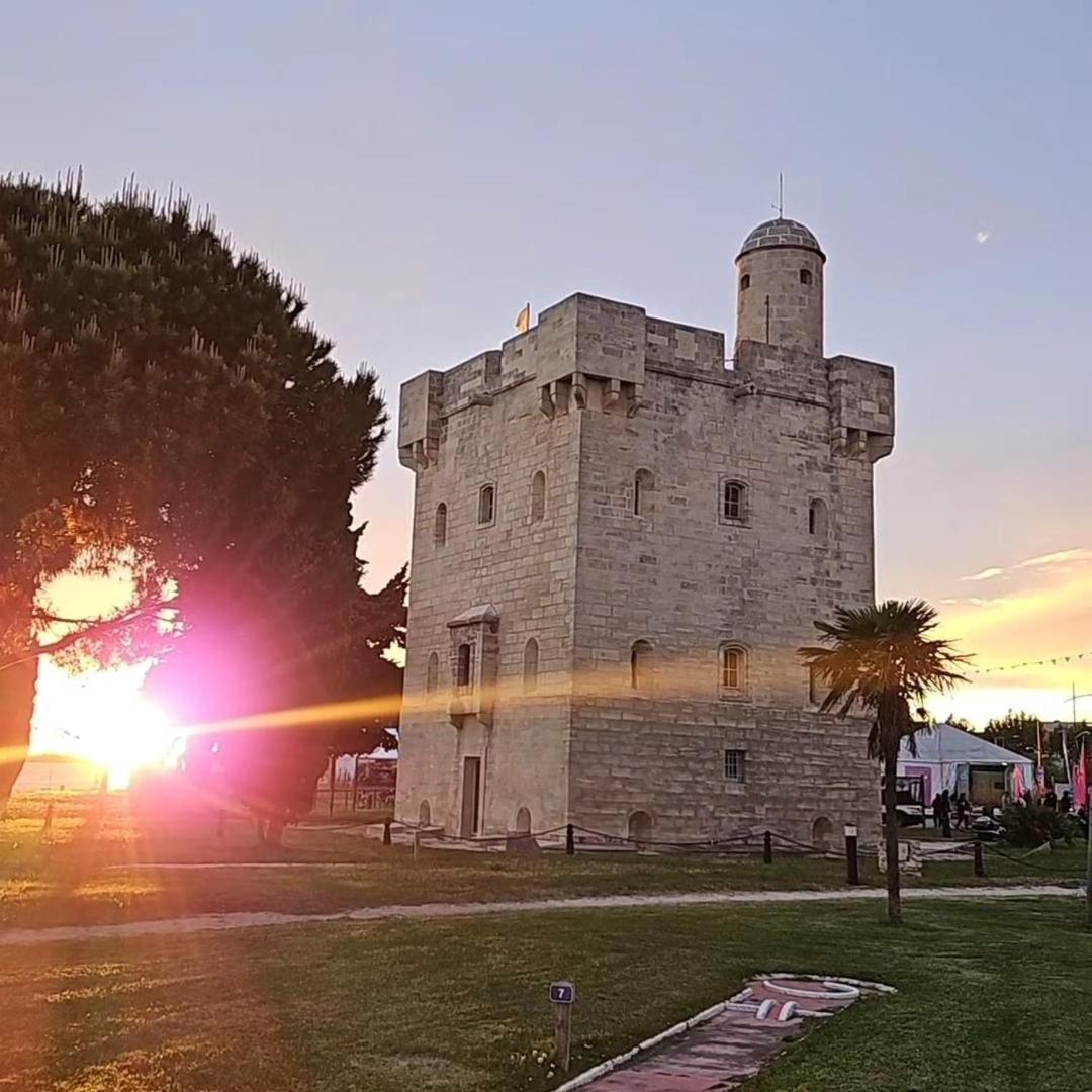 Apartmán Chez Lisa Port-Saint-Louis-du-Rhone Exteriér fotografie